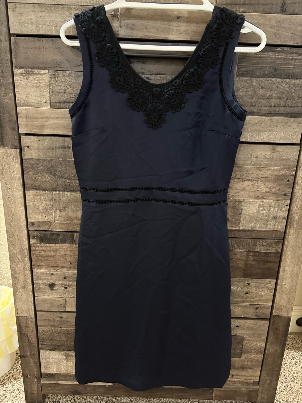 Banana Republic Navy Blue Sheath Dress Size 4 Crochet Neckline
